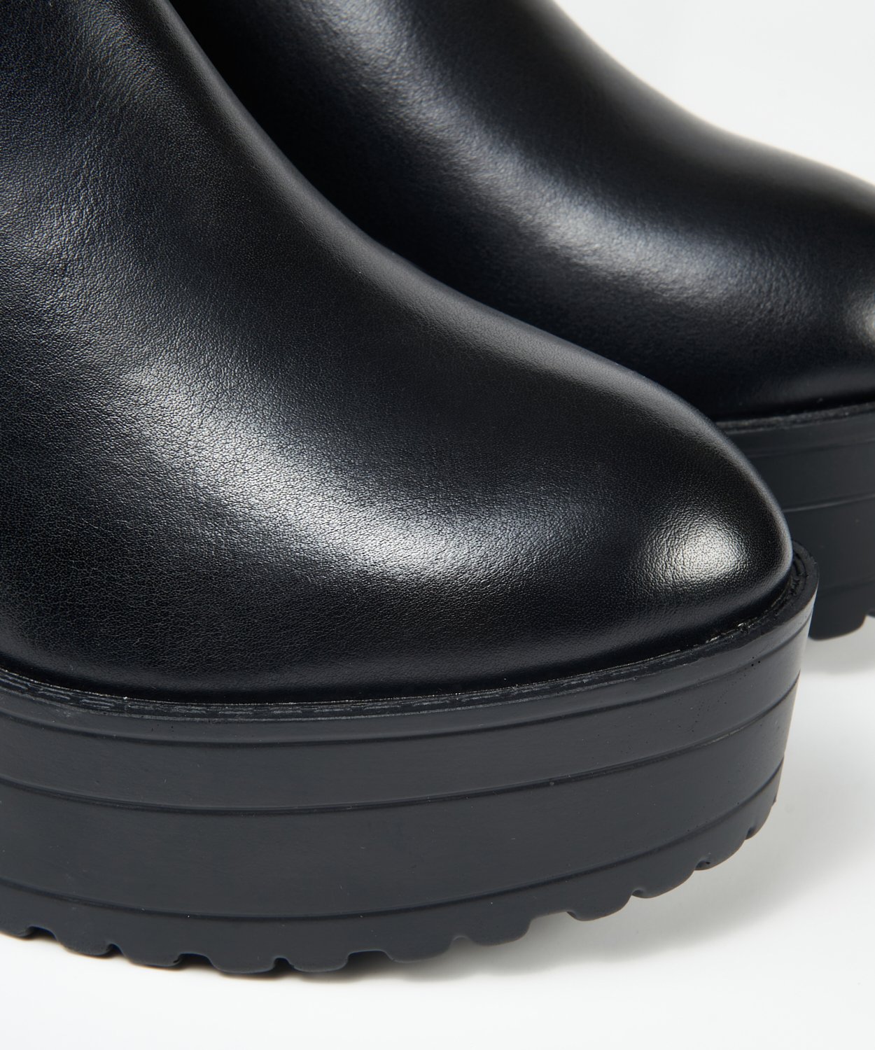 Botines plataforma chelsea image number null